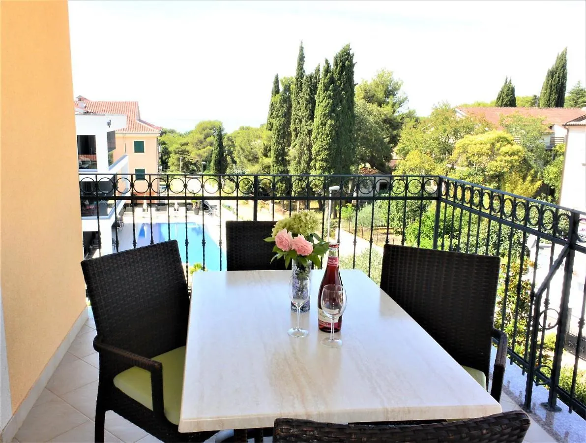 Apartment Villa Ema Rovinj