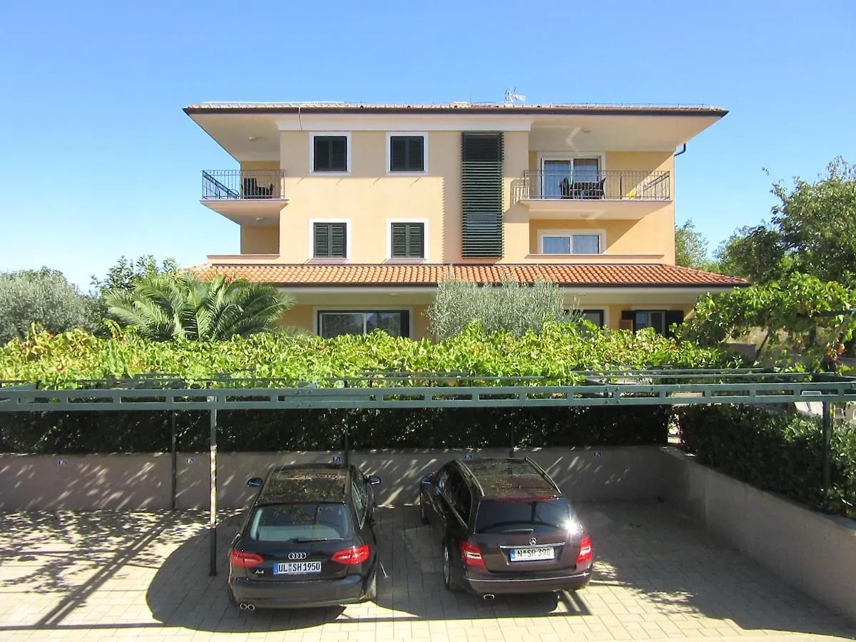 Villa Ema Rovinj Apartment